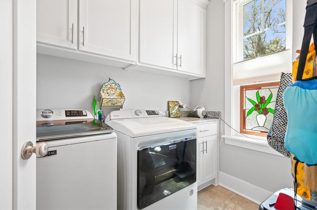 39 Harbor Road Property Photo 28