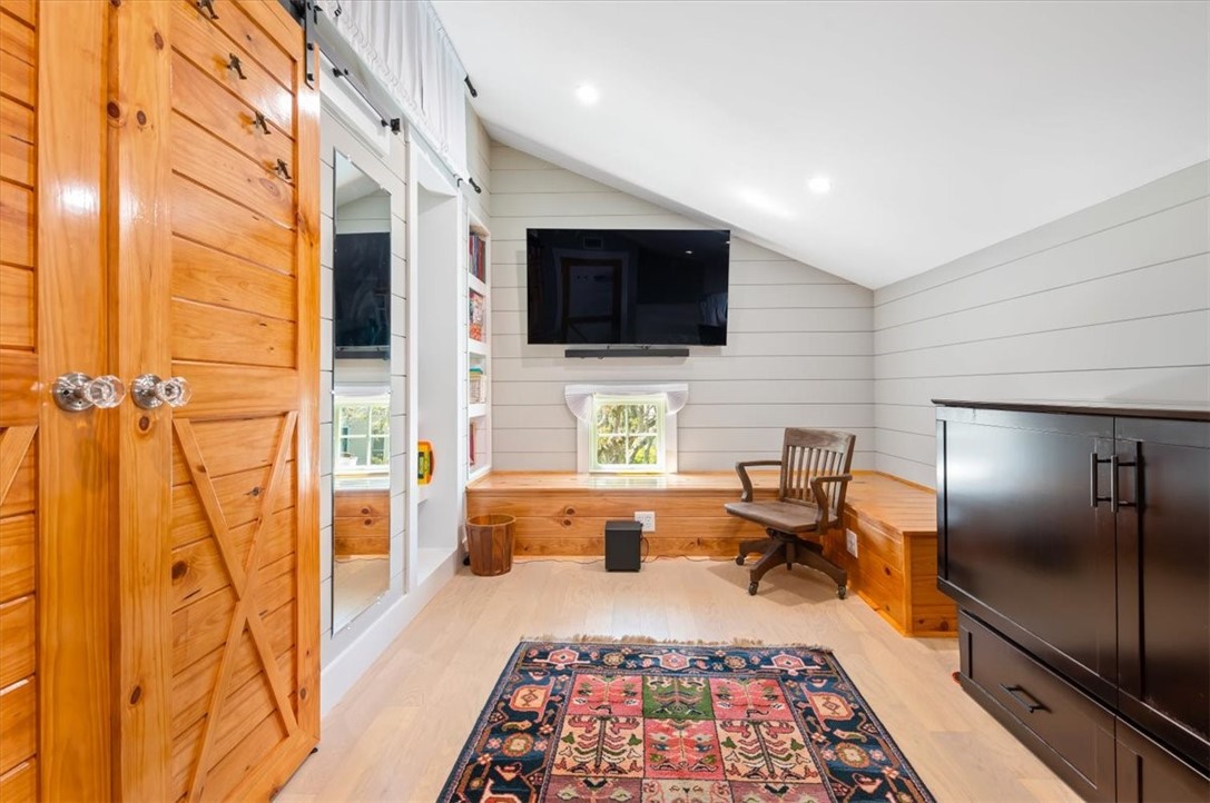 39 Harbor Road Property Photo 45