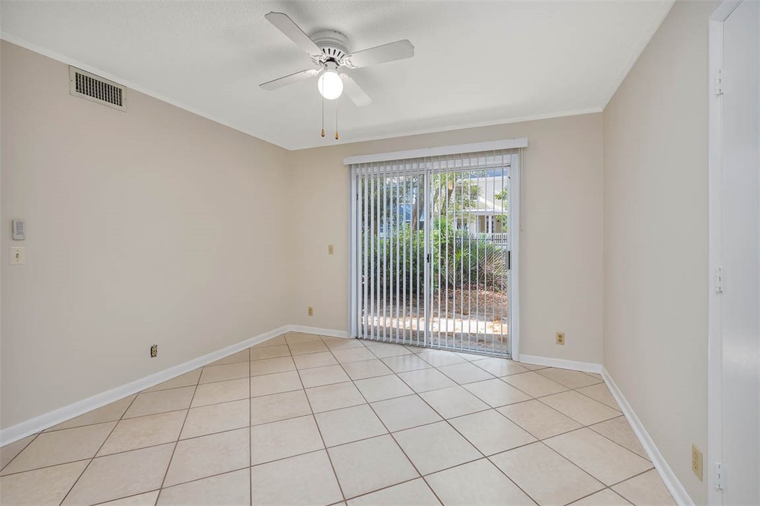 800 Mallery Street B13 Property Photo 9