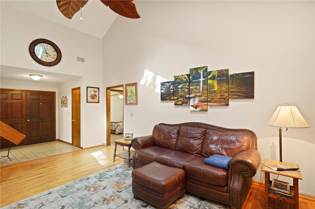 1730 Mush Bluff Road Property Photo 12