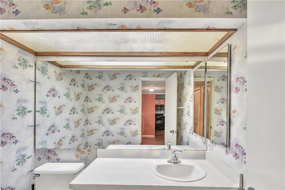 896 Wimbledon Drive Property Photo 13