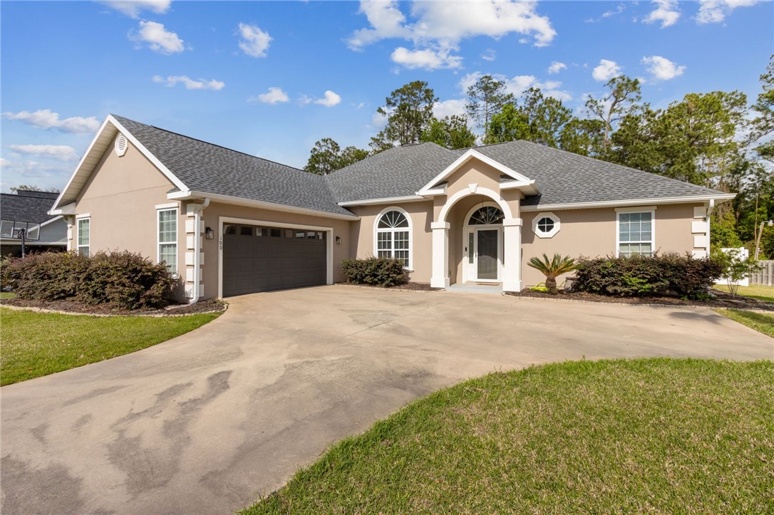 100 Maybird Drive Property Photo 1
