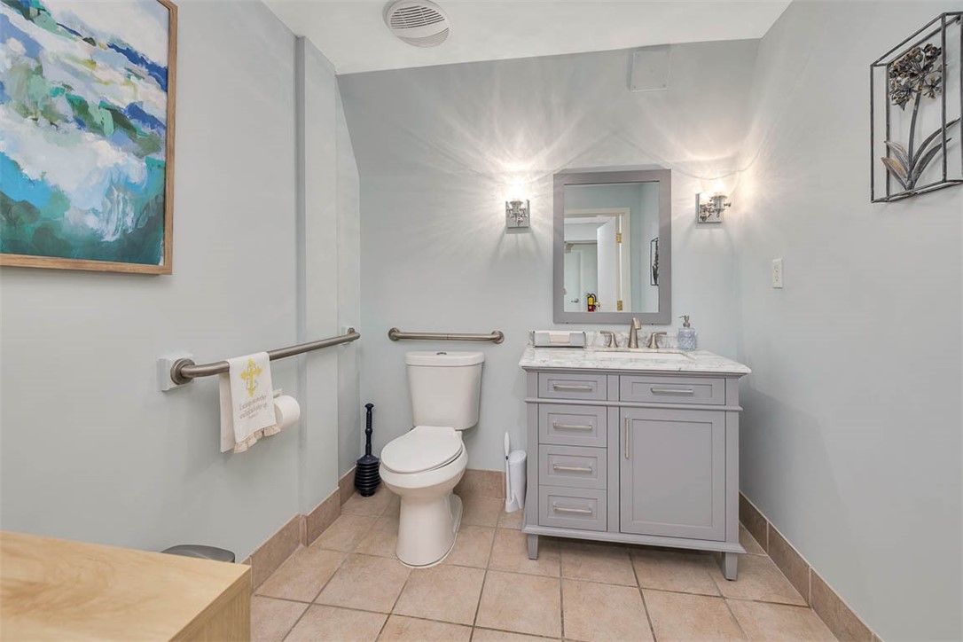 1700 Frederica Road 304/305 Property Photo 9