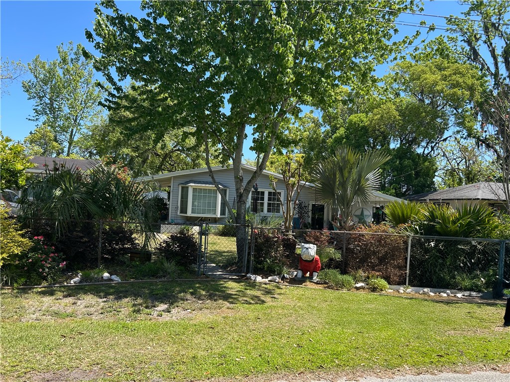 720 Lee Street Property Photo 1