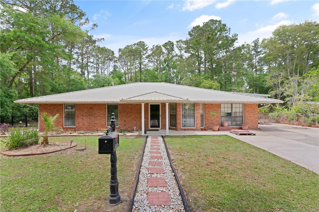 1001 Poppell Drive Property Photo 1