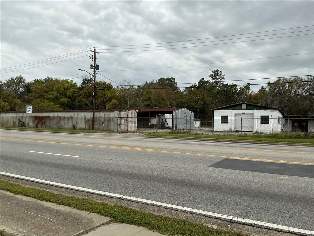 721 Reynolds Street Property Photo 2
