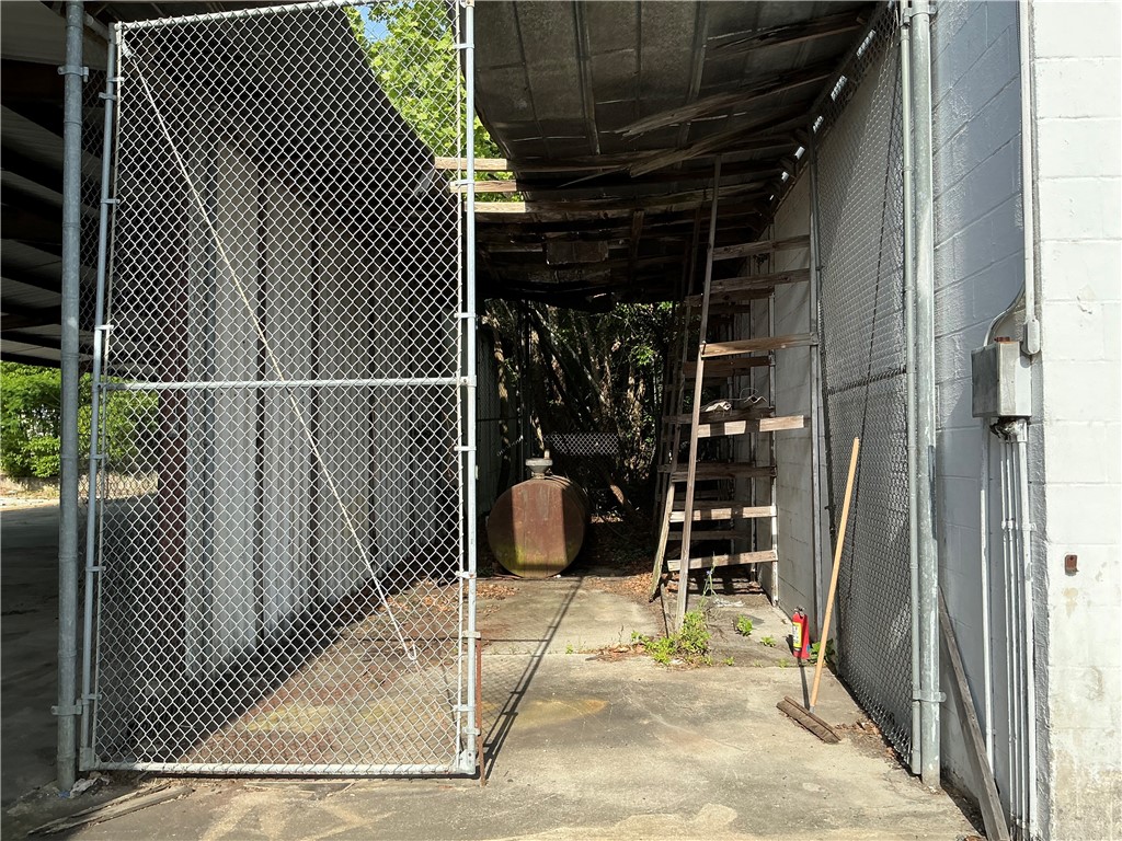721 Reynolds Street Property Photo 42