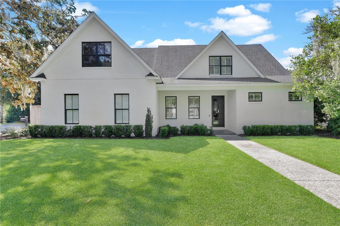 4 Lake View Cottages Court Property Photo 1