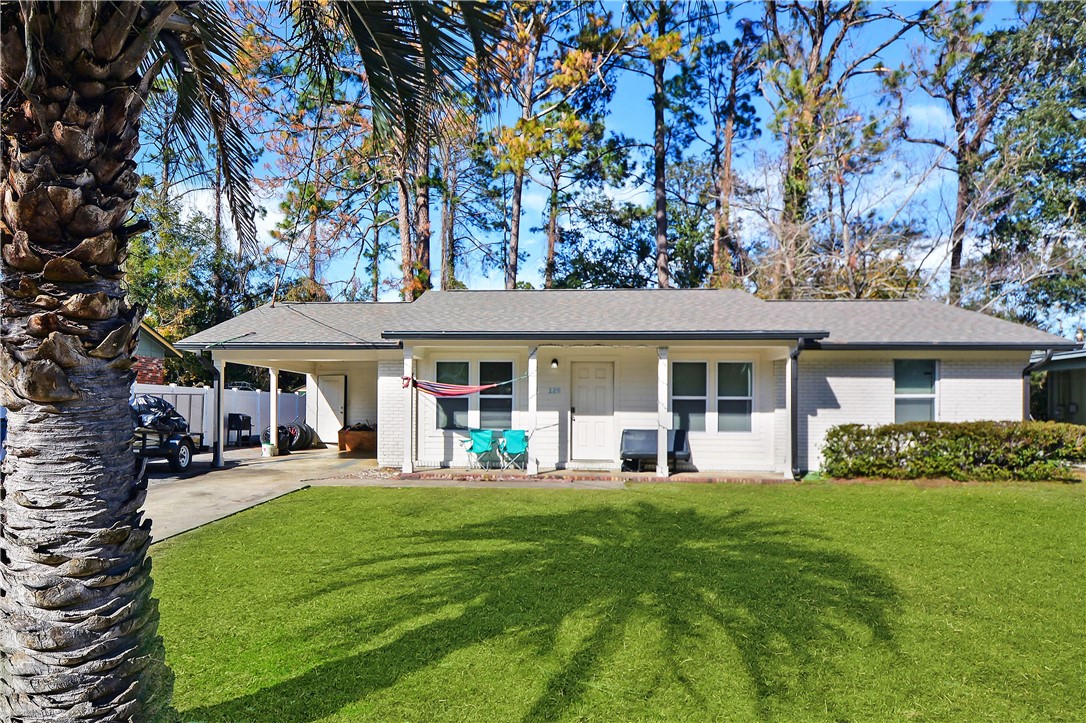 125 Kensington Drive Property Photo