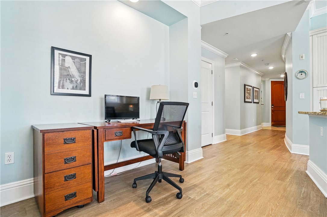 20 Waterfront Drive 121 Property Photo 11