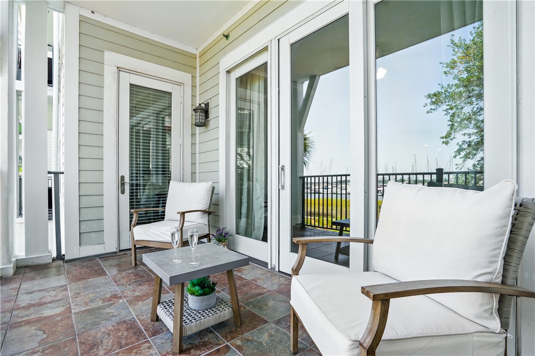 20 Waterfront Drive 121 Property Photo 20