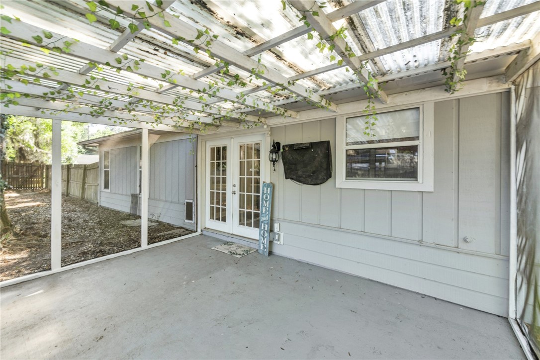 300 Pinedale Drive Property Photo 7