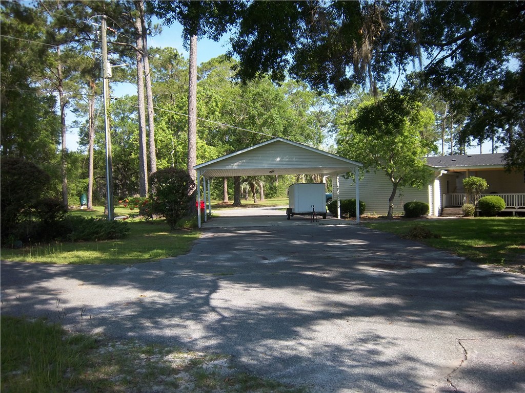 6498 Central Ave Property Photo 15
