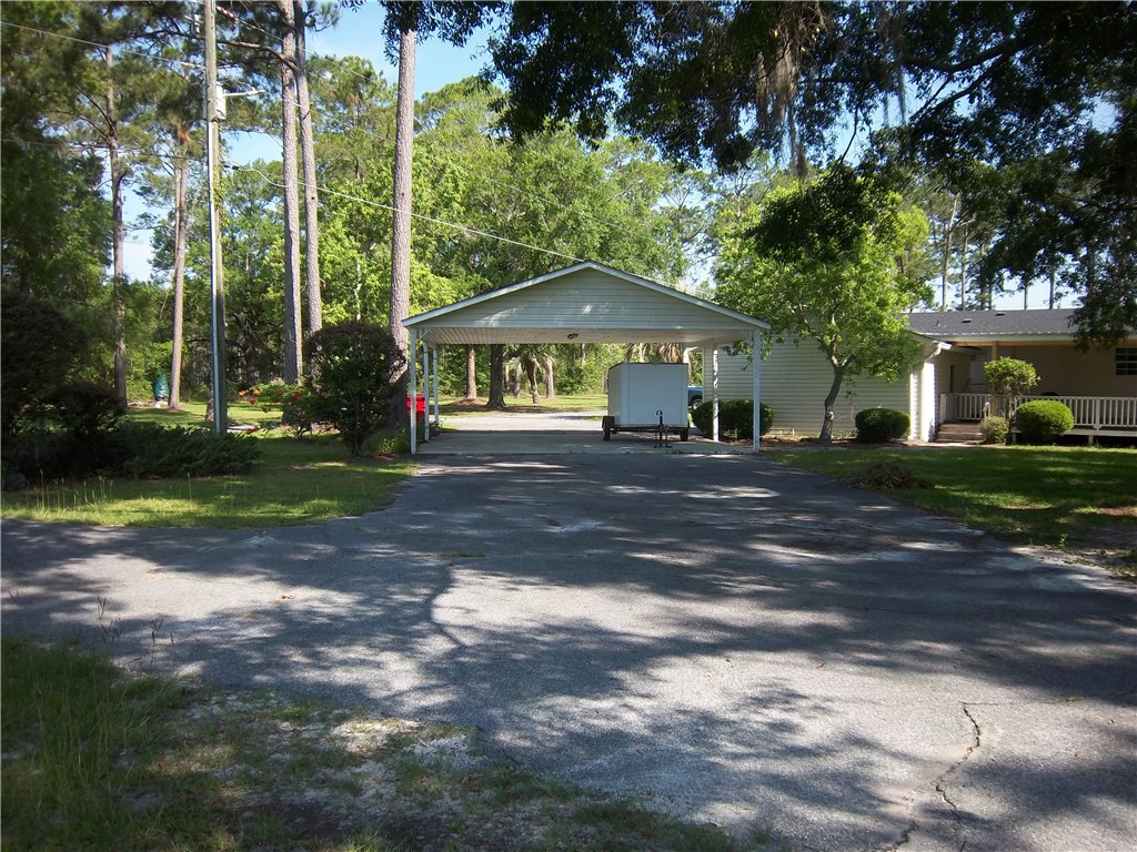 6498 Central Ave Property Photo 16