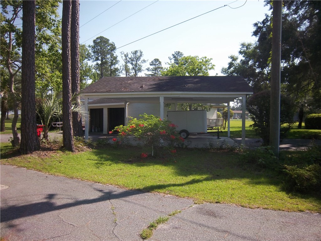 6498 Central Ave Property Photo 18