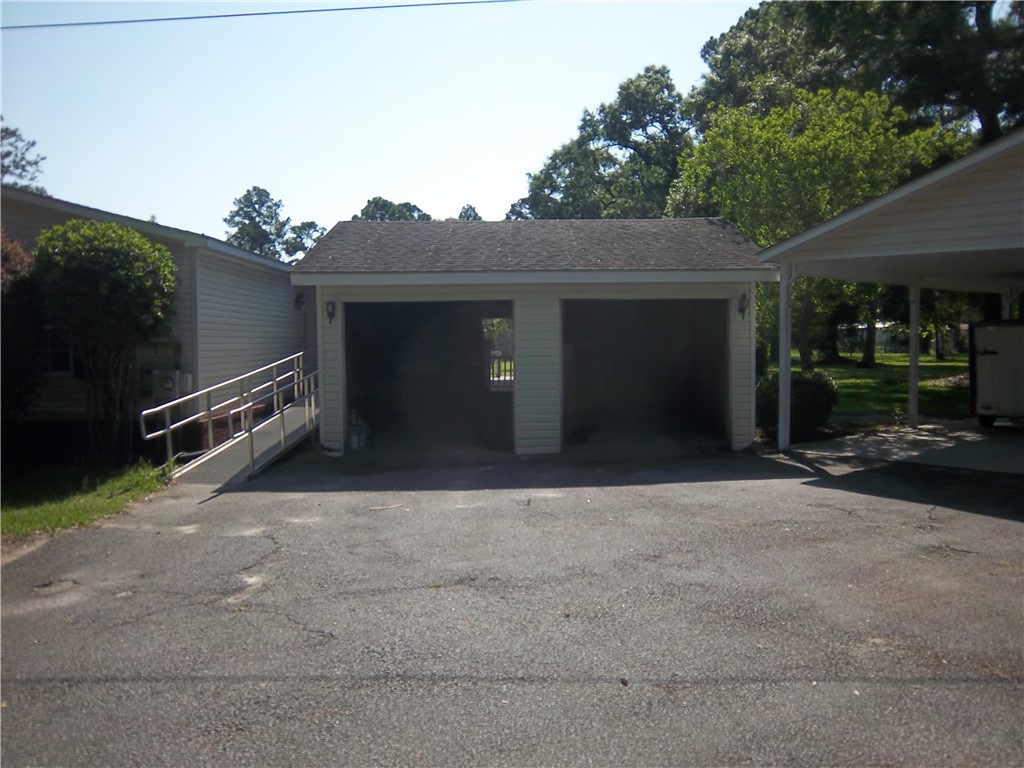 6498 Central Ave Property Photo 21