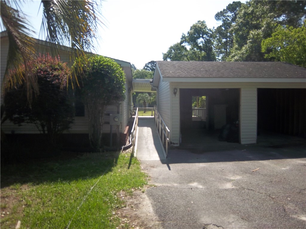 6498 Central Ave Property Photo 22