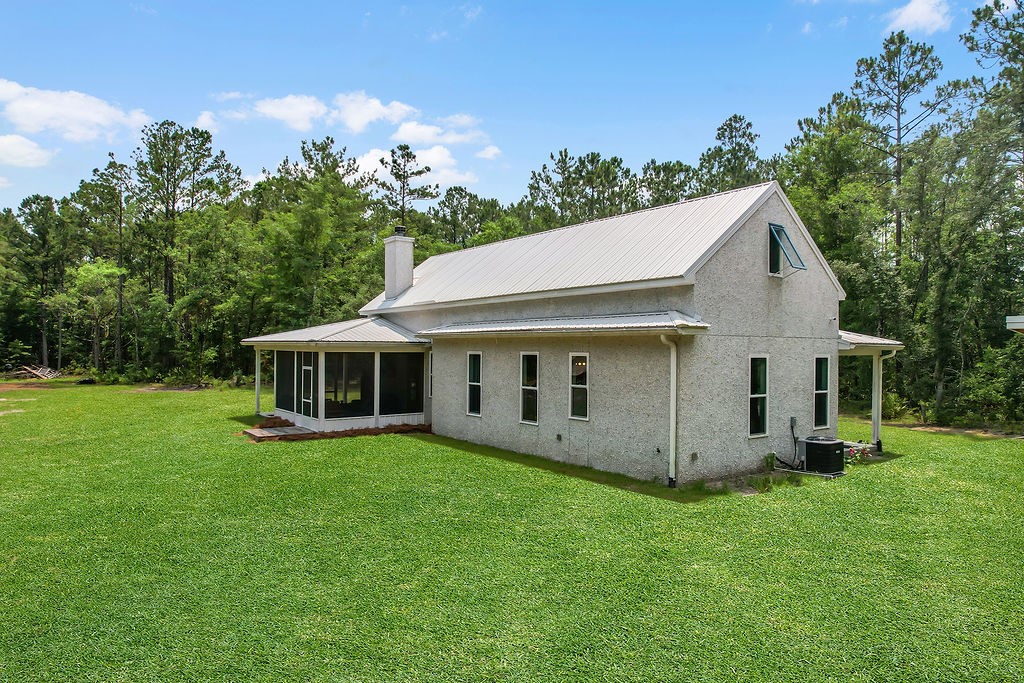 1269 Sea Way Property Photo 4