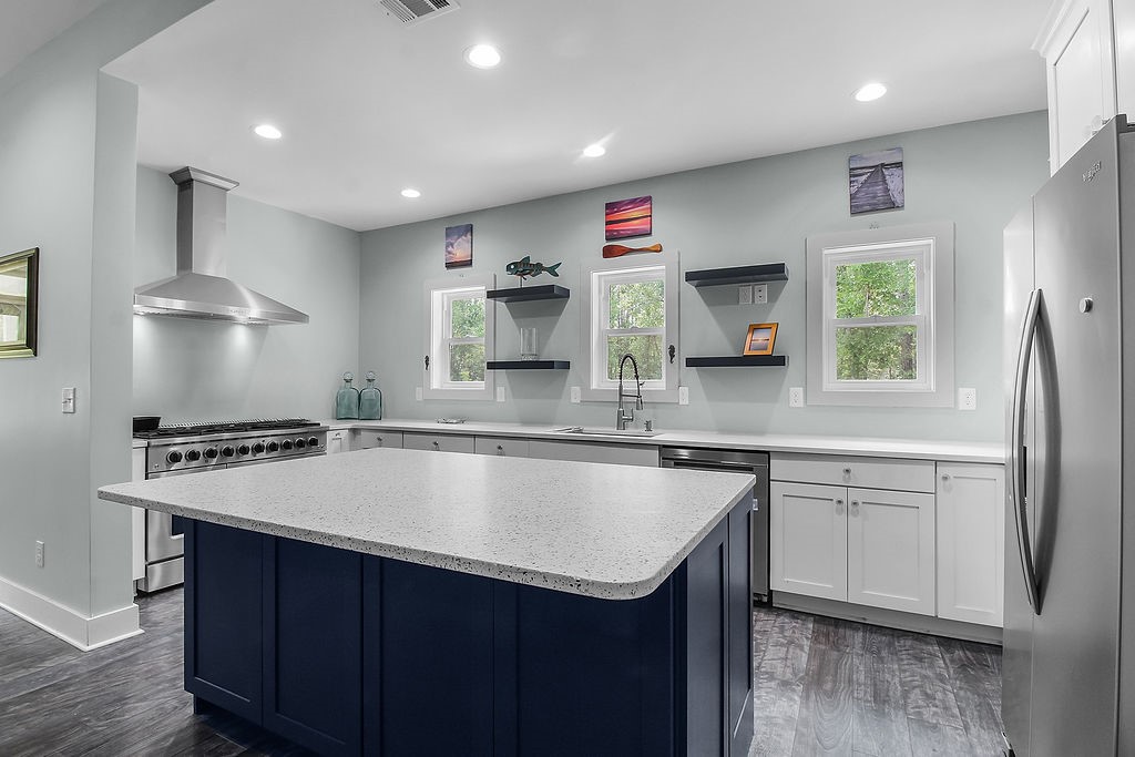 1269 Sea Way Property Photo 11
