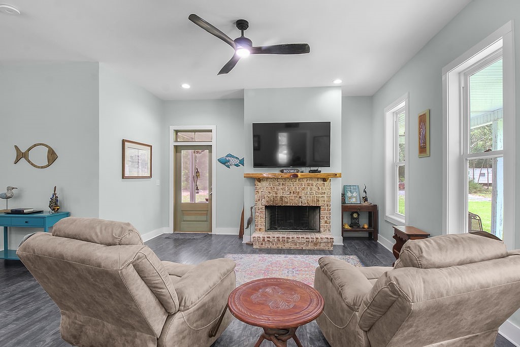 1269 Sea Way Property Photo 16
