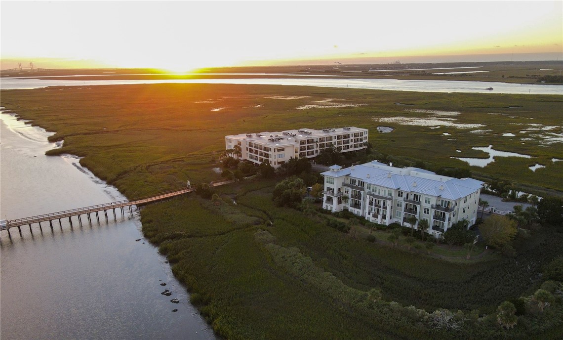 30 Waterfront Drive 134 Property Photo 1