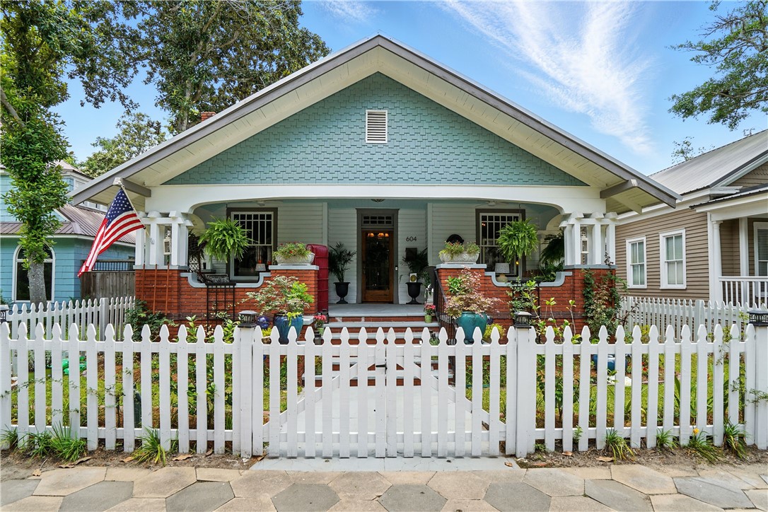 604 Union Street Property Photo 1