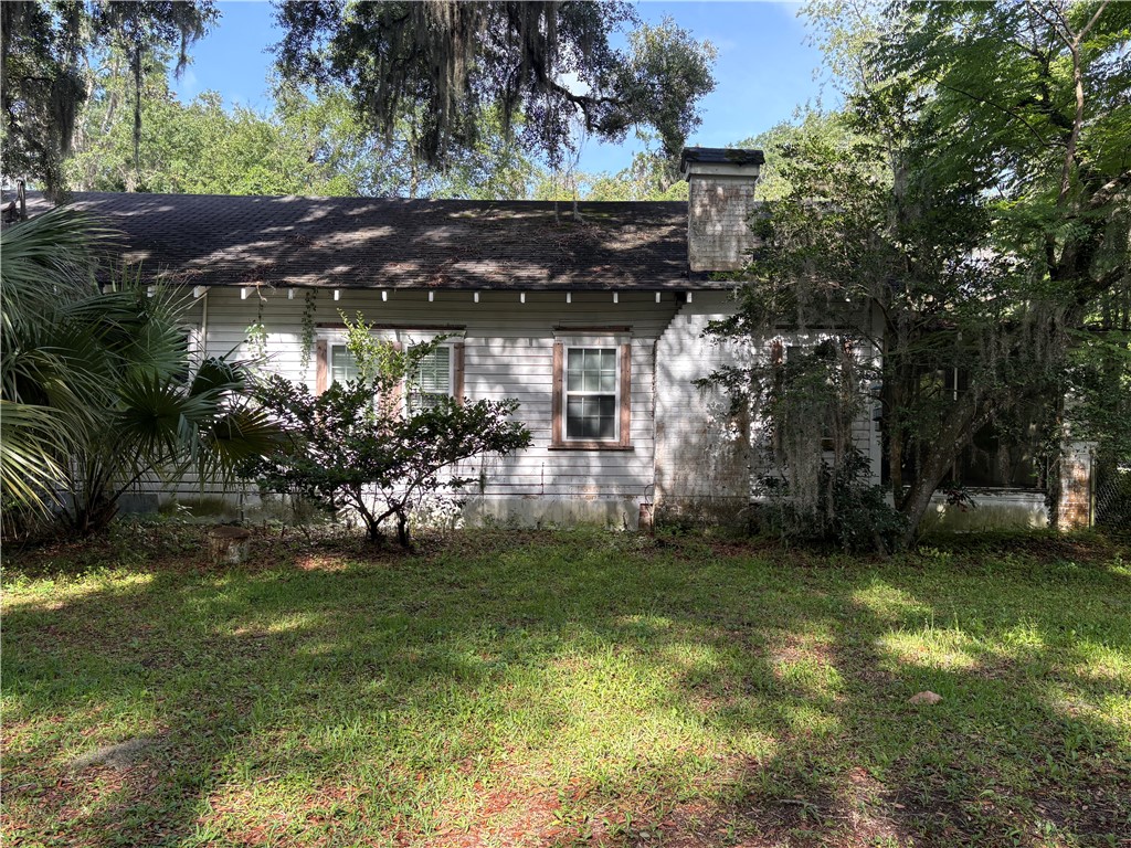 206 E Hilton Ave Property Photo 1