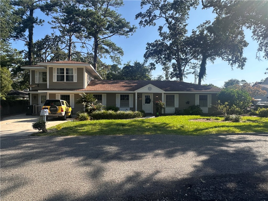 110 Demere Oaks Circle Property Photo 1