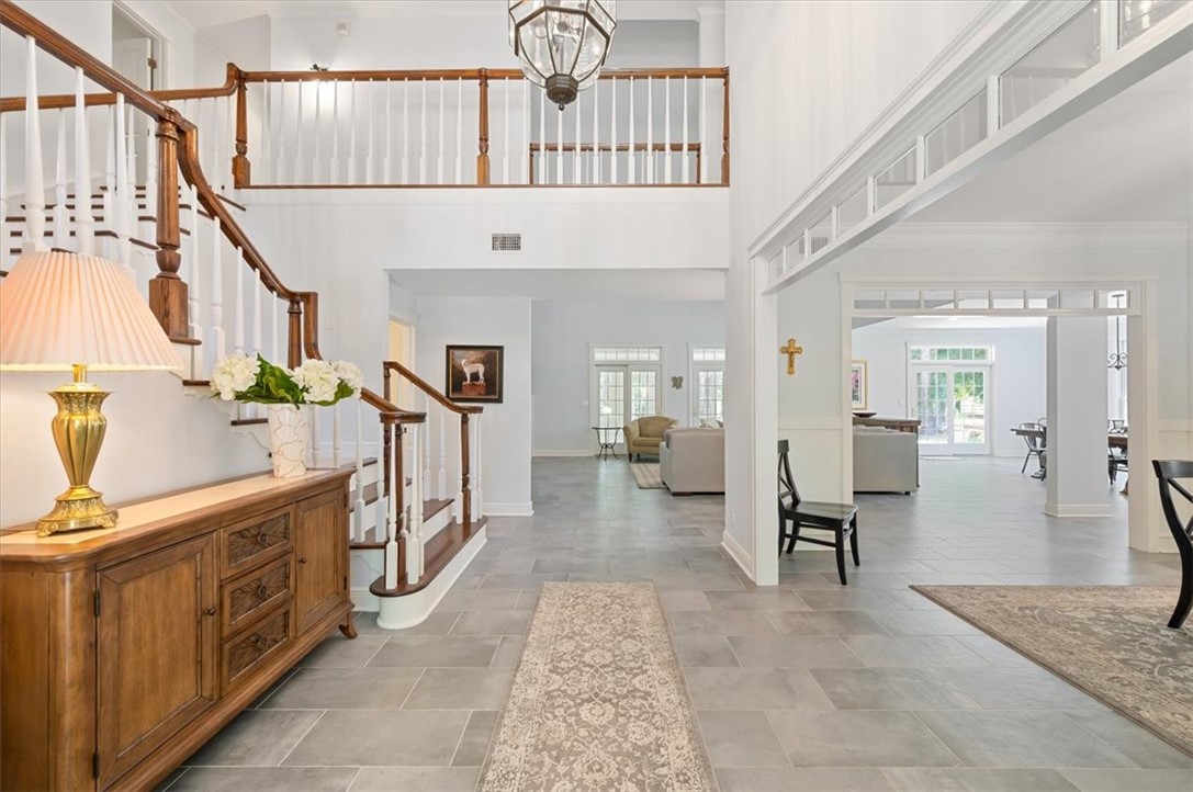 1121 Fair Hope Drive Ne Property Photo 3