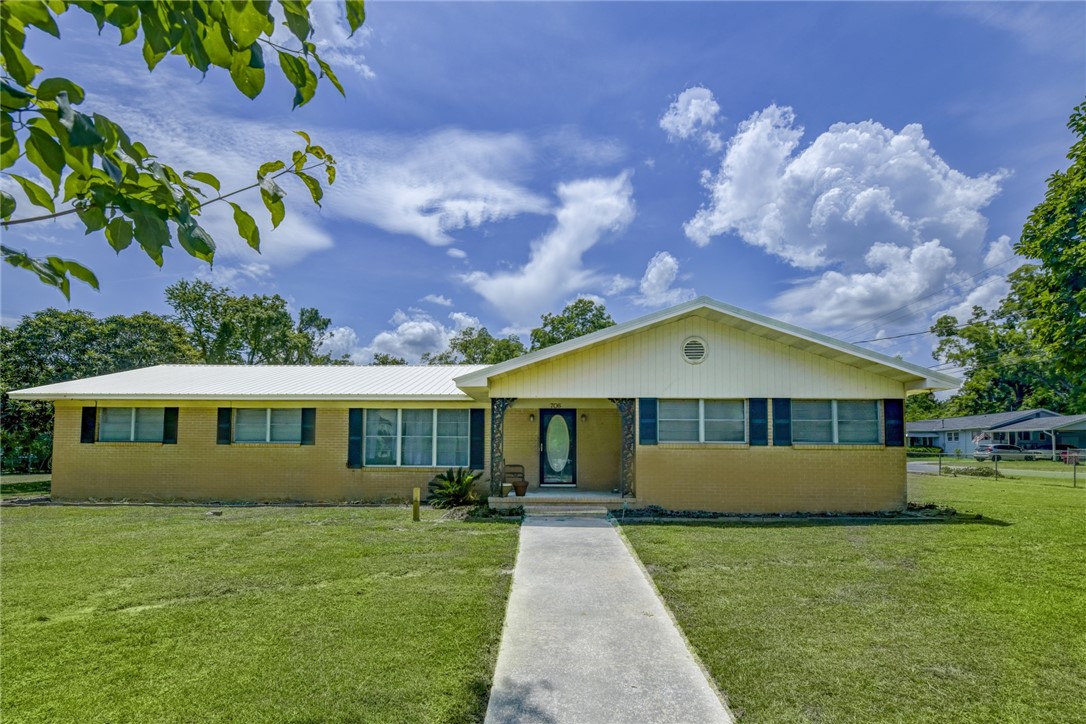 706 Jenkins Street Property Photo 1
