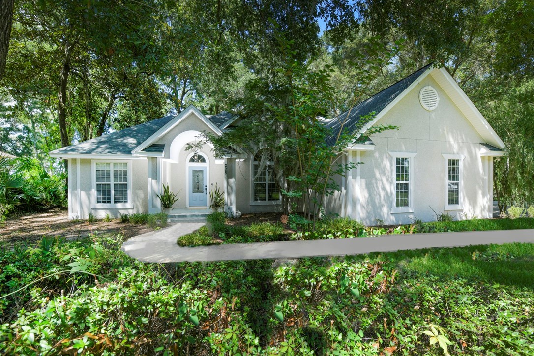 205 Salt Grass Trace Property Photo 1