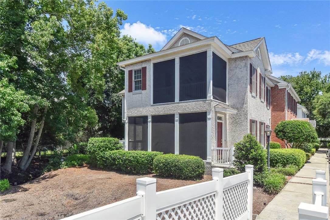 321 Lantern Walk Property Photo 2