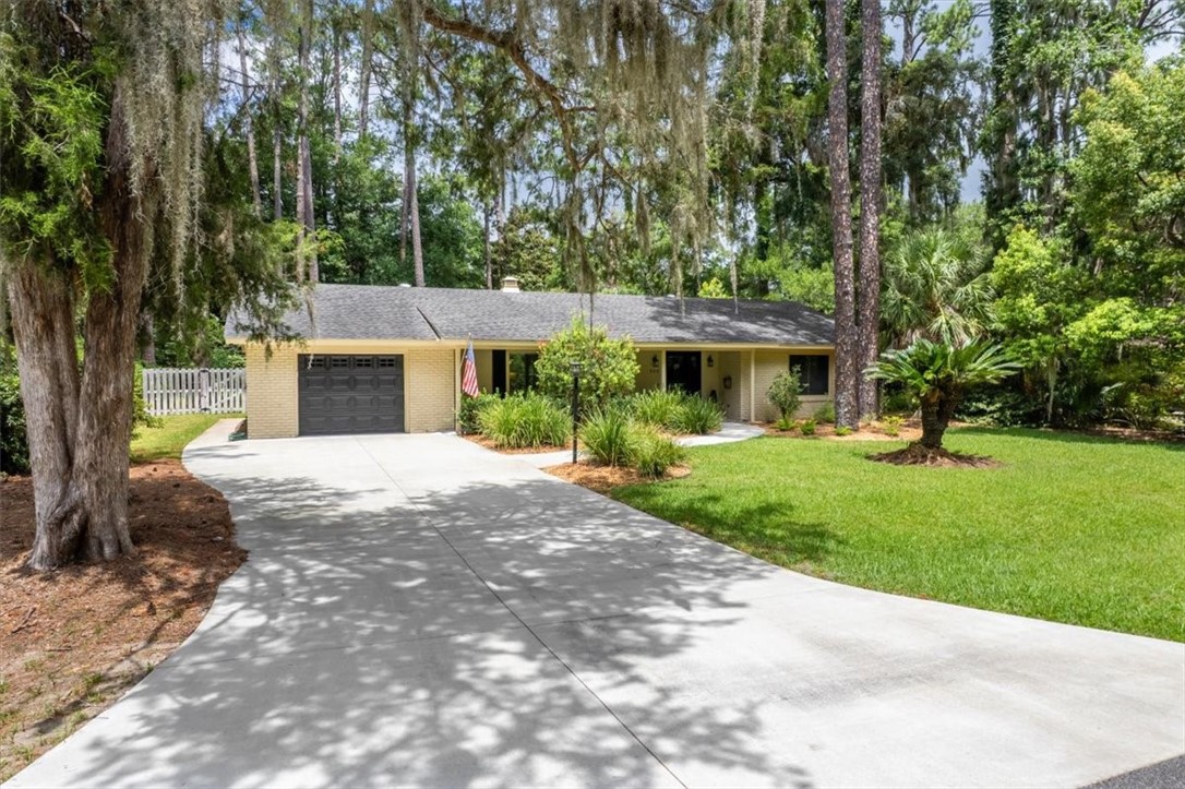 552 Old Plantation Road Property Photo 1