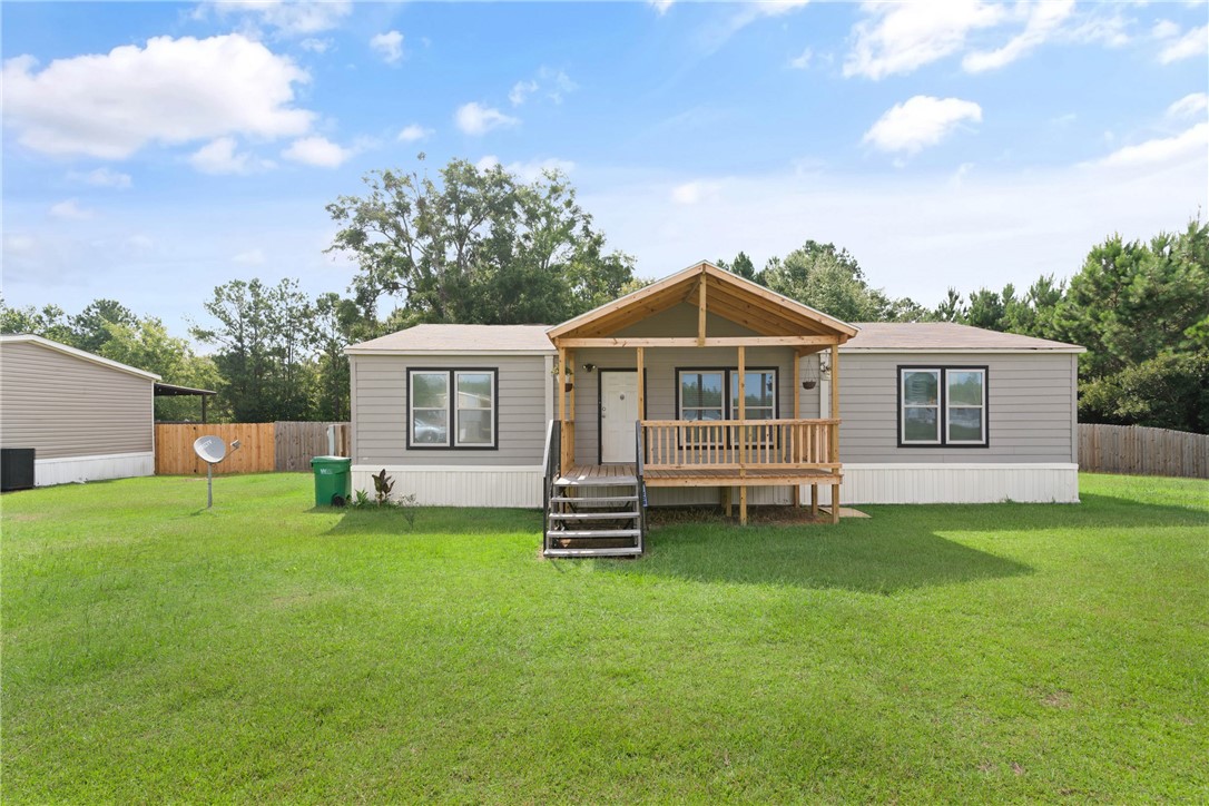 1208 Speckled Trout Circle Ne Property Photo 1