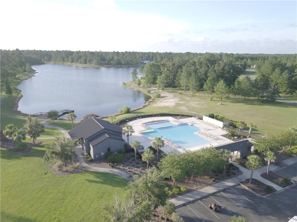 538 Salt Creek Way E Property Photo 8