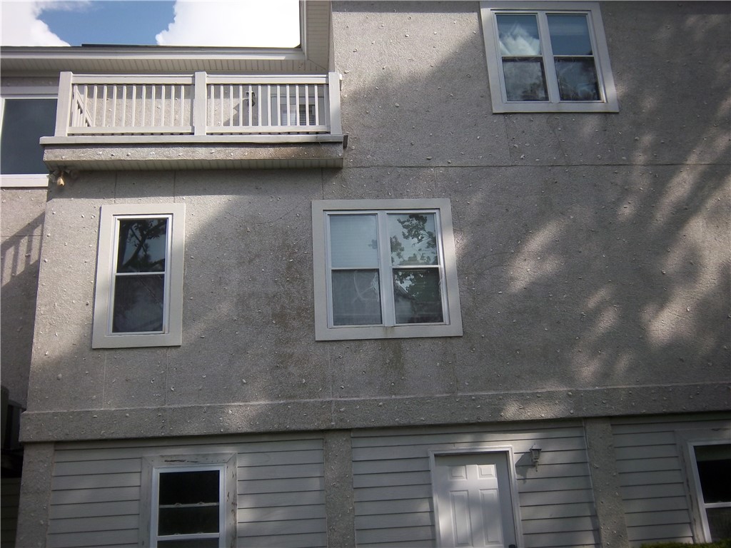 100 Lanier Island Circle Property Photo 3