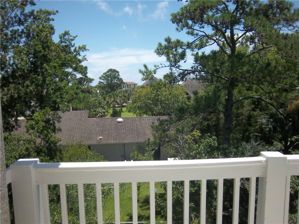 100 Lanier Island Circle Property Photo 32
