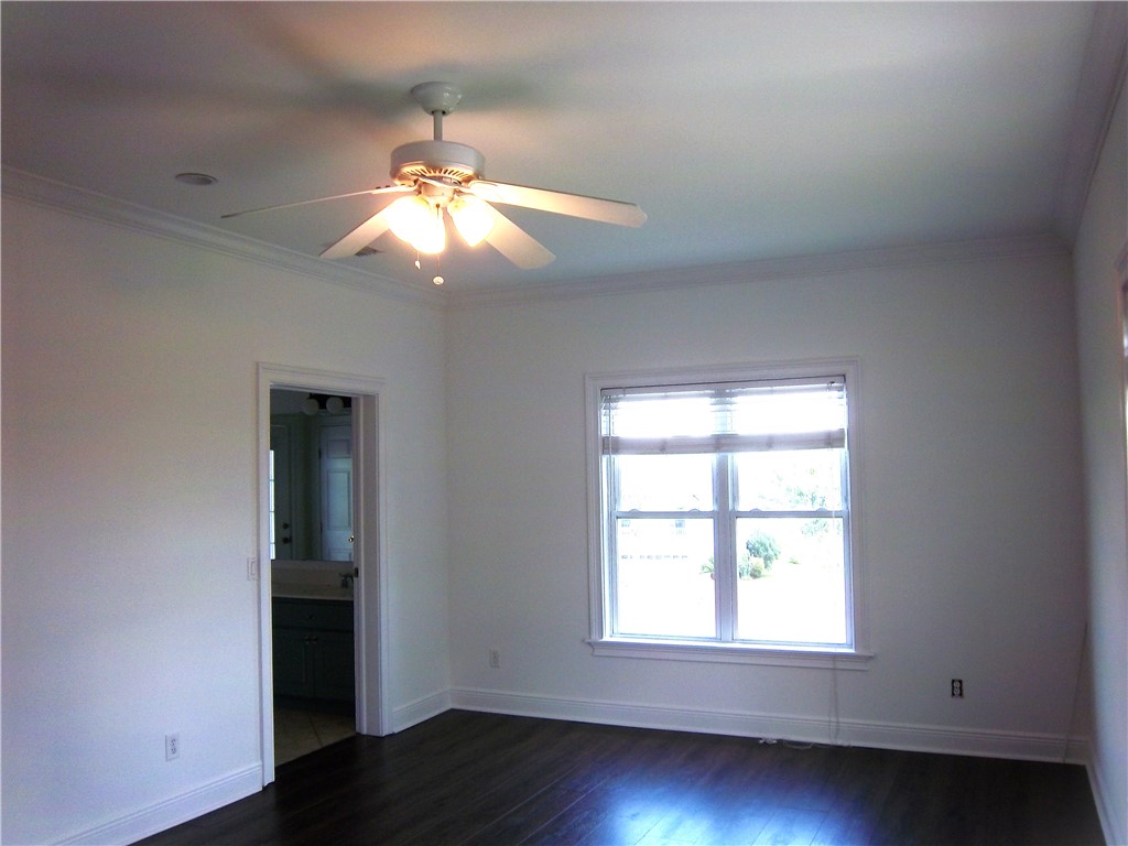 100 Lanier Island Circle Property Photo 35