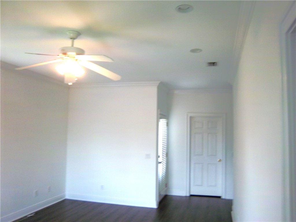 100 Lanier Island Circle Property Photo 36