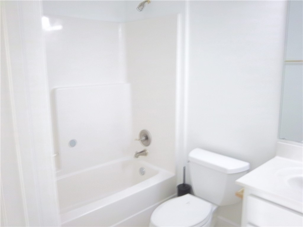 100 Lanier Island Circle Property Photo 50