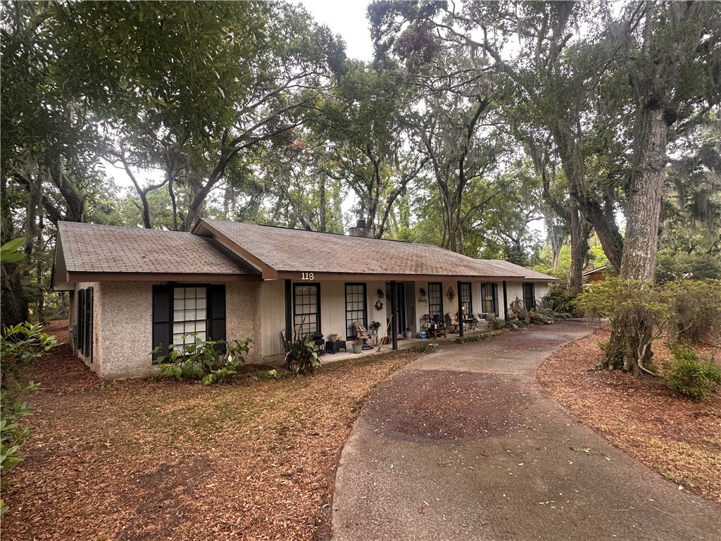 118 Saint Clair Drive Property Photo 1