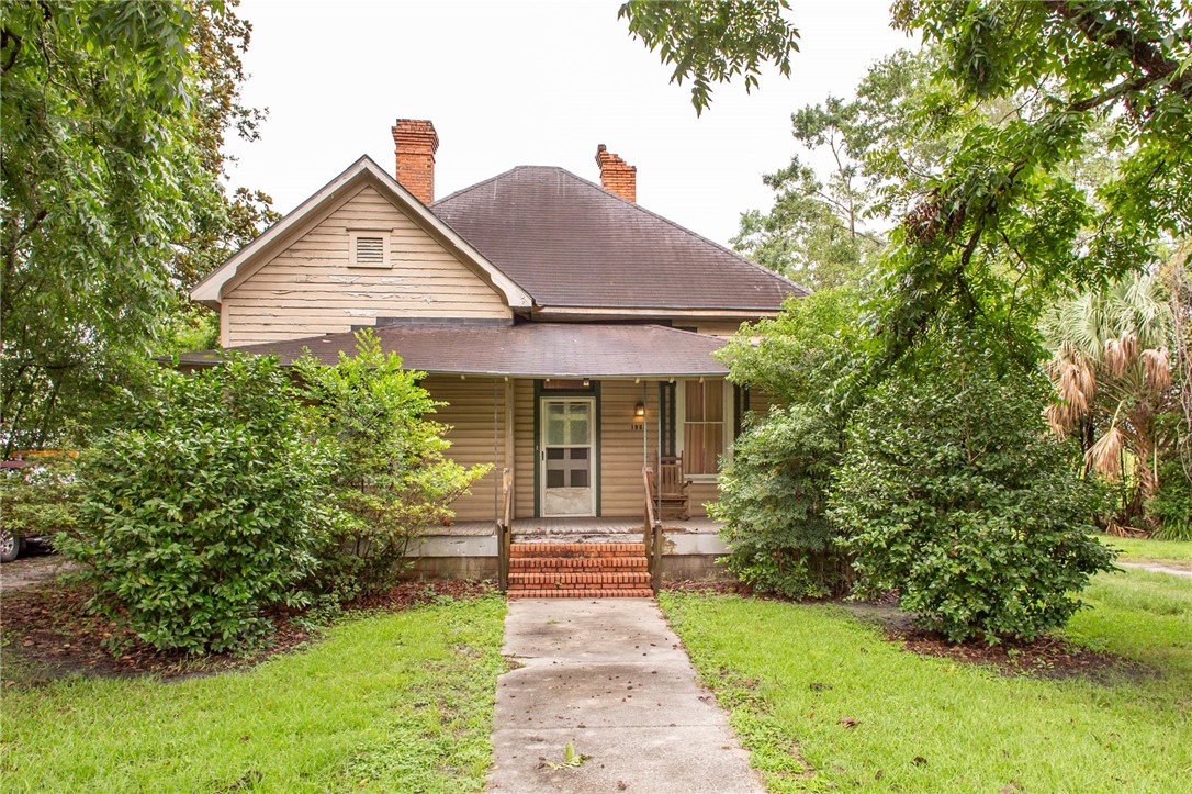 1953 State Street Property Photo 1