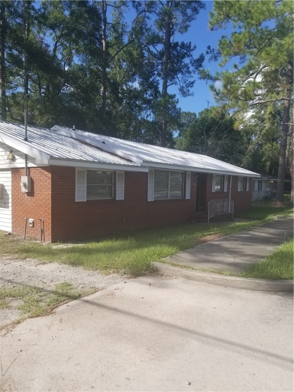 2120 Tebeau Street Property Photo 1