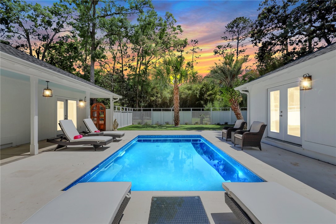 121 Colonial Drive Property Photo 1