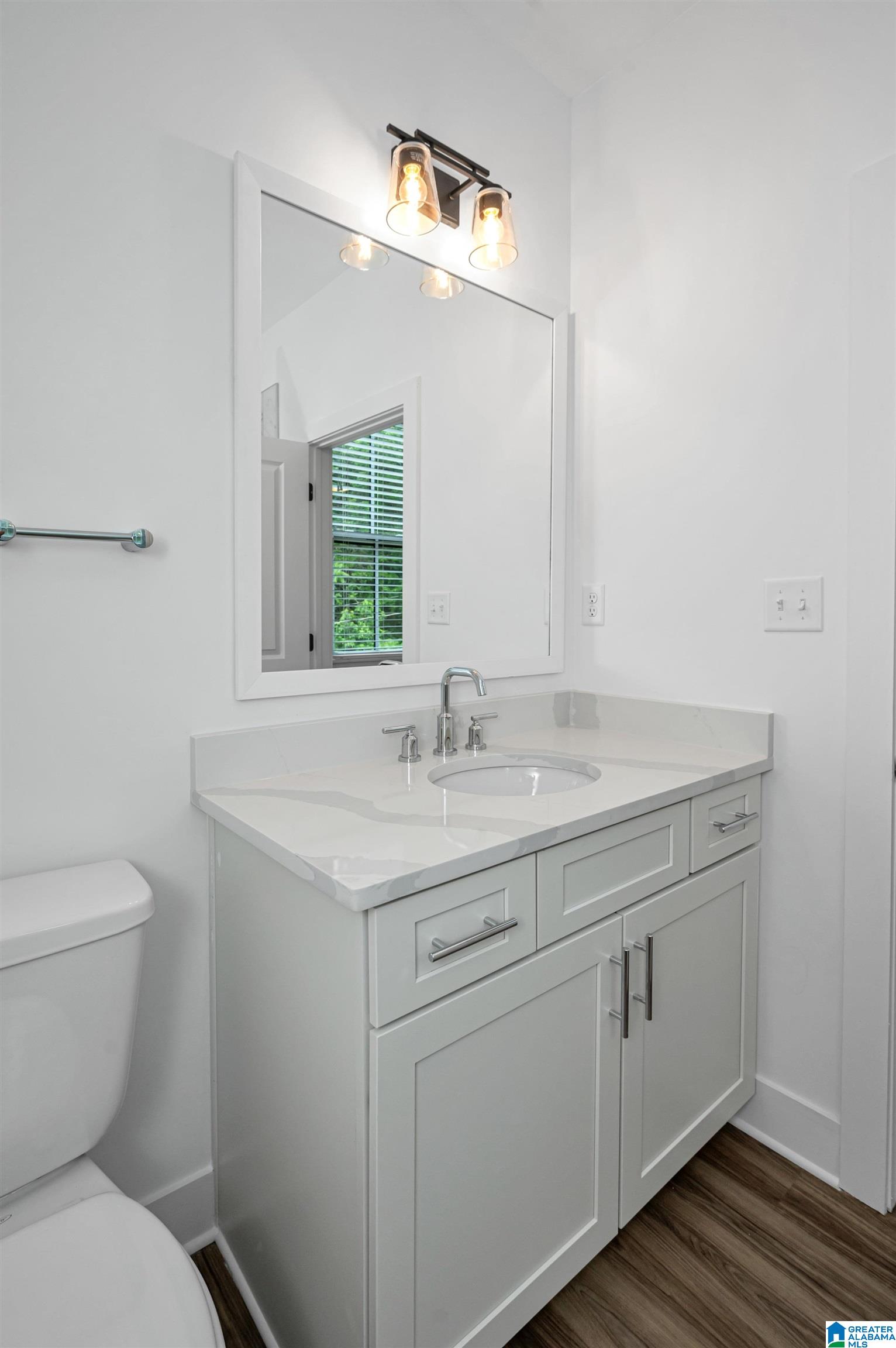 2456 18th Street Property Photo 23