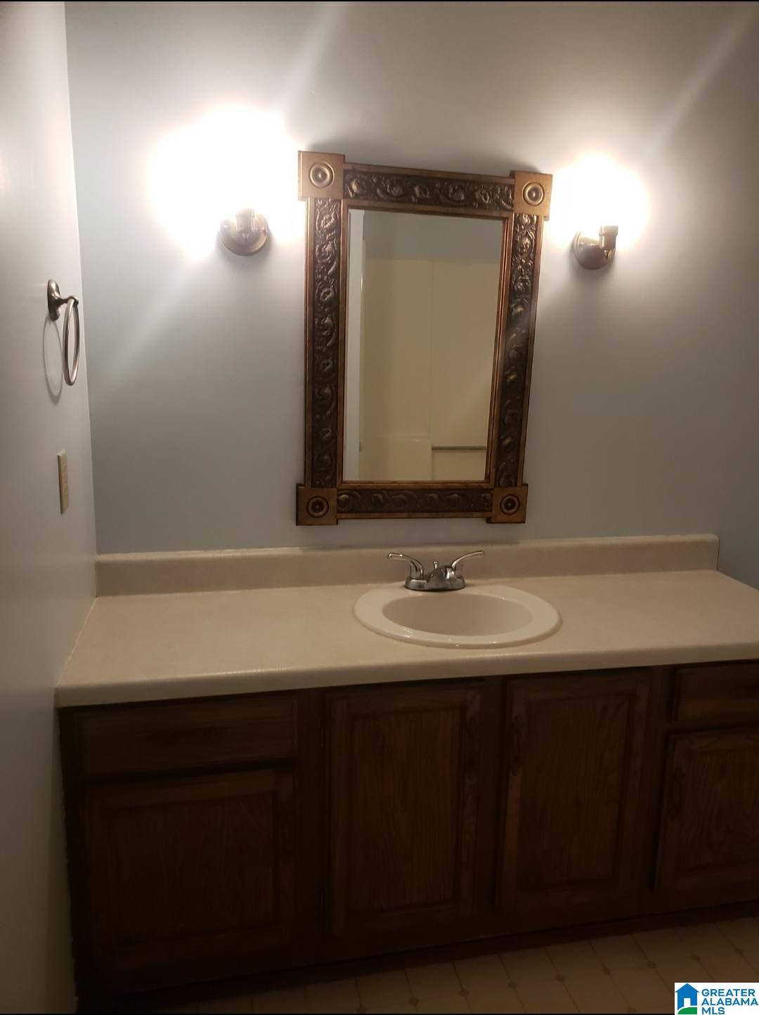 432 Elizabeth Drive Property Photo 13