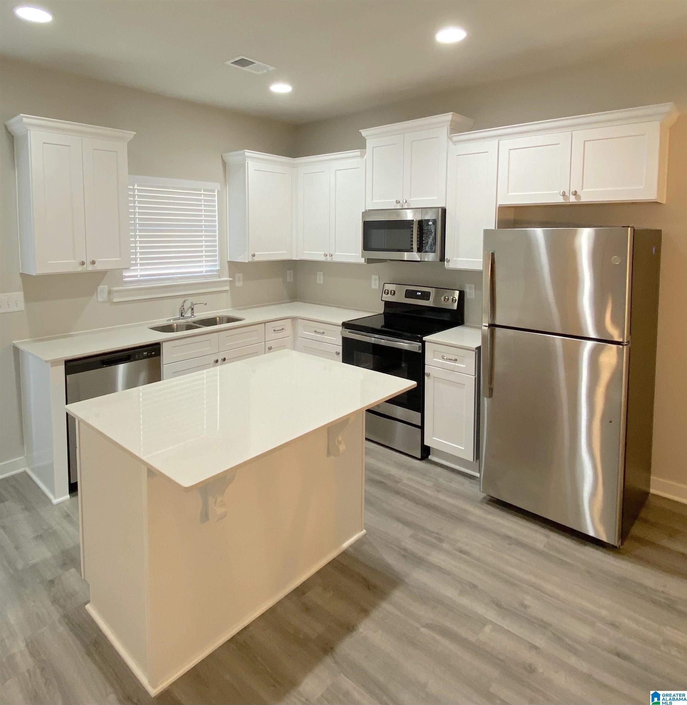 230 Ridge View Circle Property Photo 4
