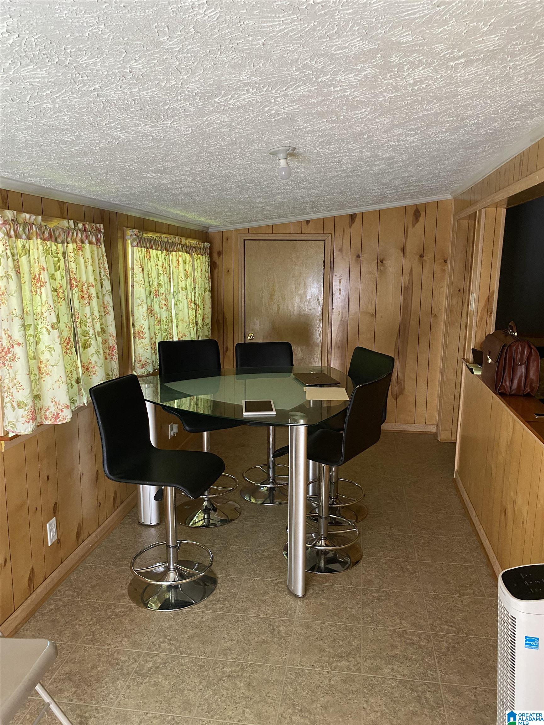 4007 Industrial Park Drive Property Photo 9