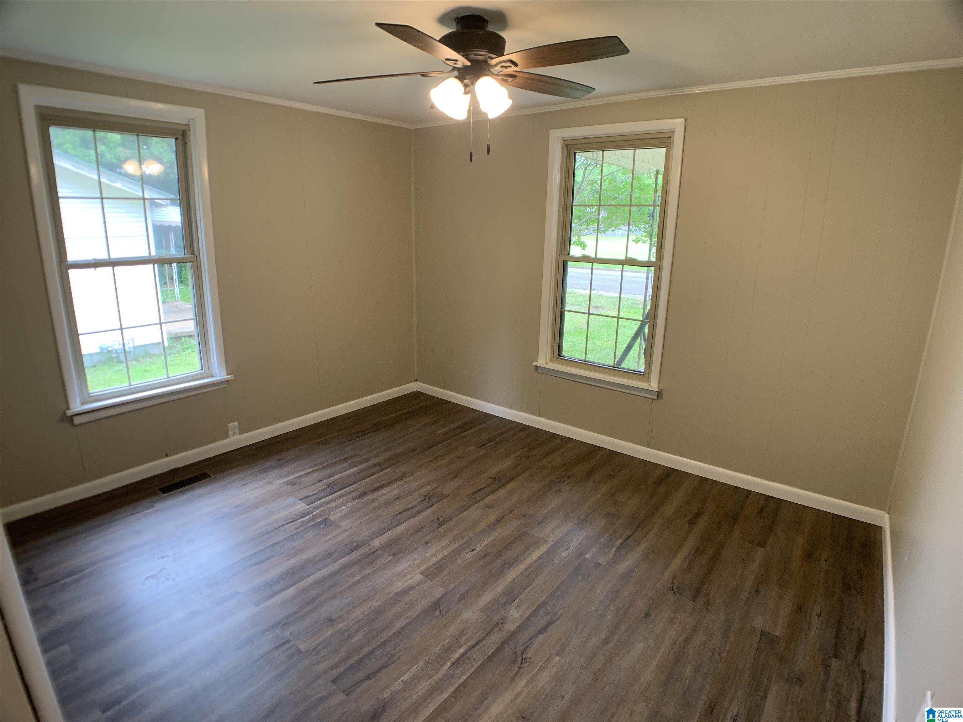 502 Hughes Street Property Photo 18