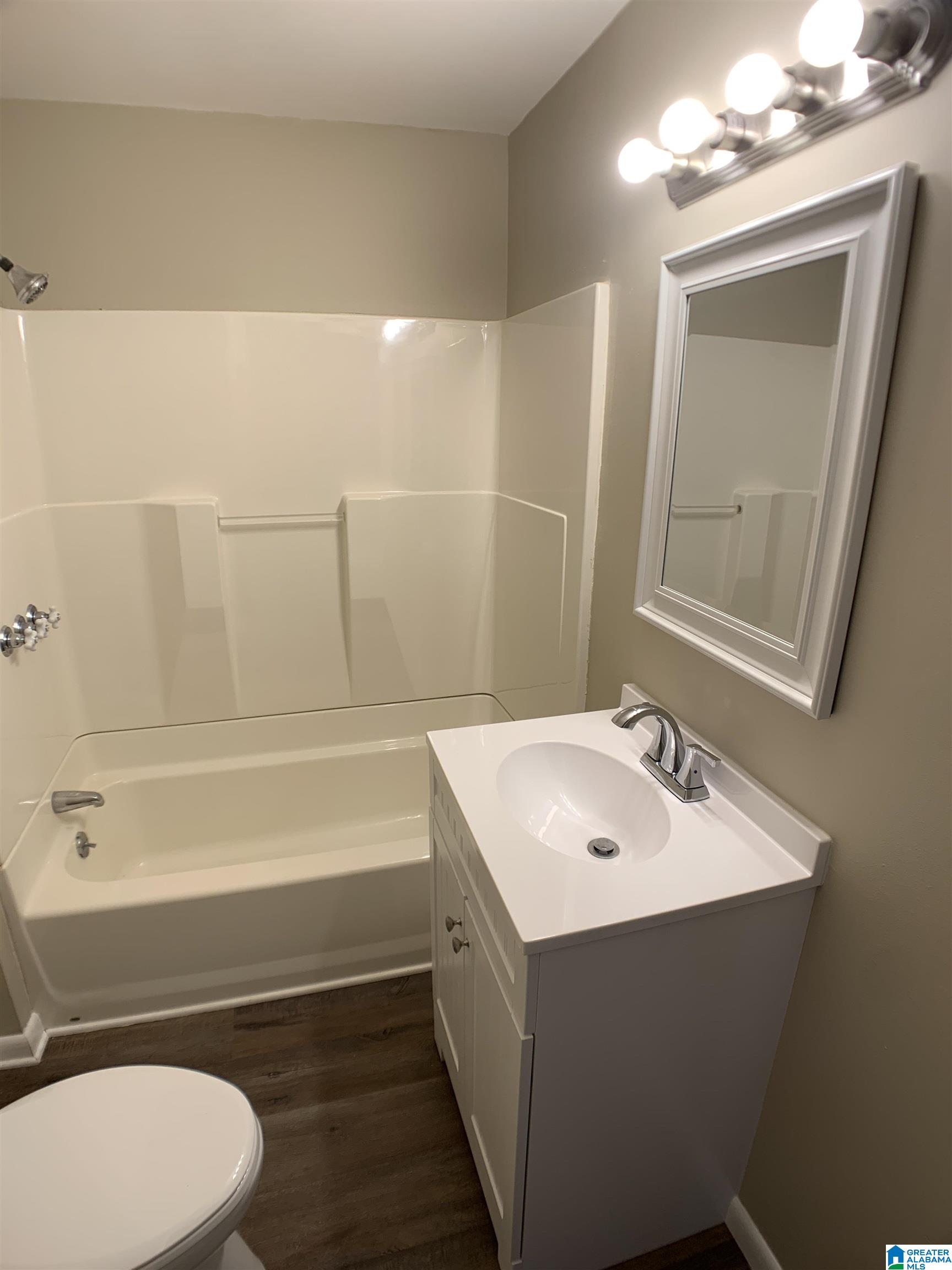 502 Hughes Street Property Photo 21